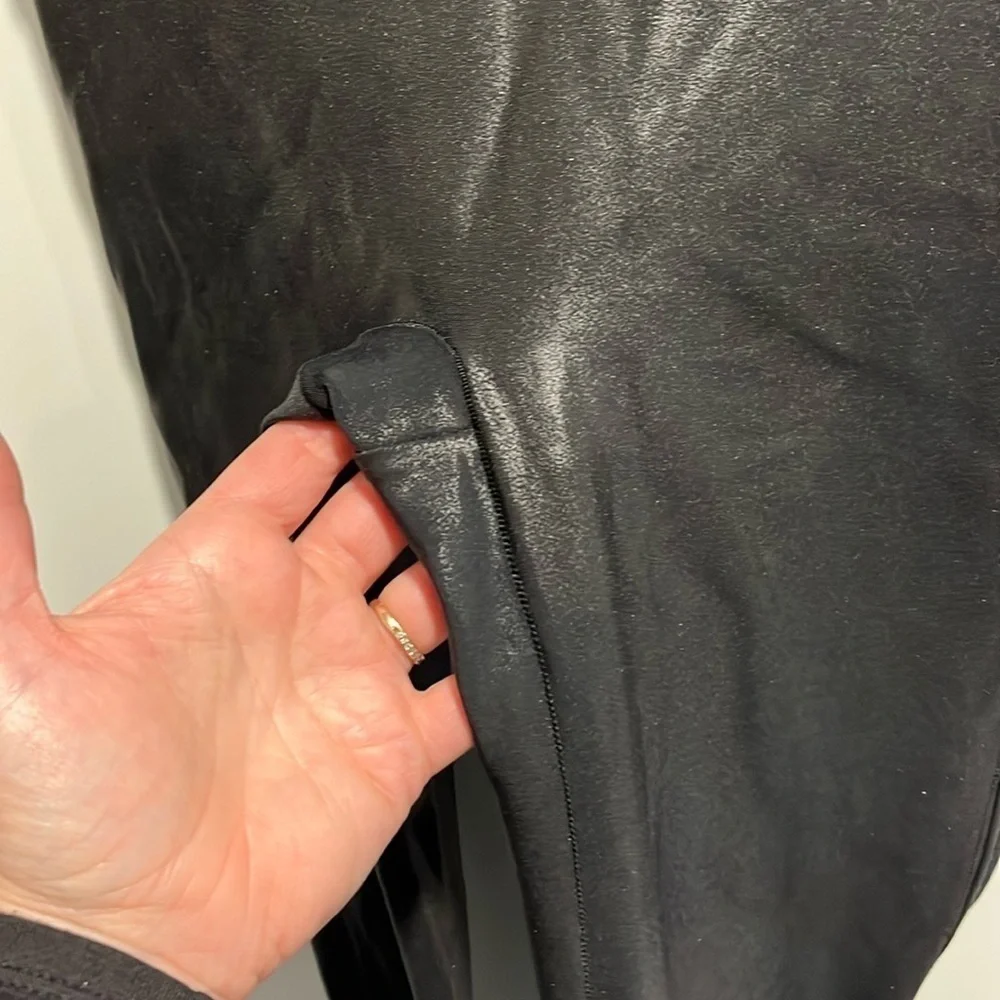 Spanx Faux Leather Leggings EUC
